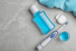 Flat lay composition with oral care products